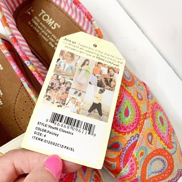 Toms Orange Paisley Print Slip On Flat Shoes Size Youth 4 EUR 36 Blue NEW - Picture 4 of 8